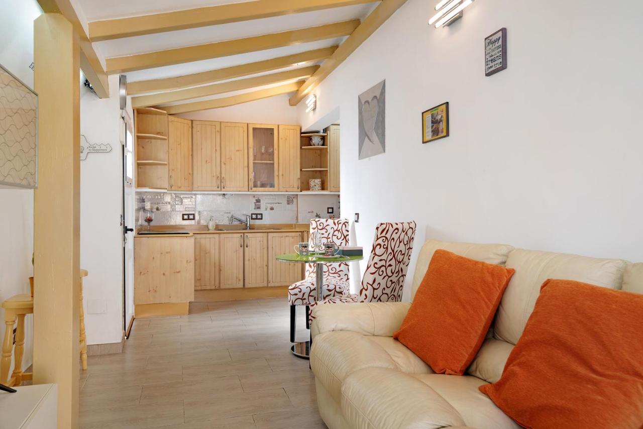 Isla Lobos Apartment Playa Blanca  Luaran gambar